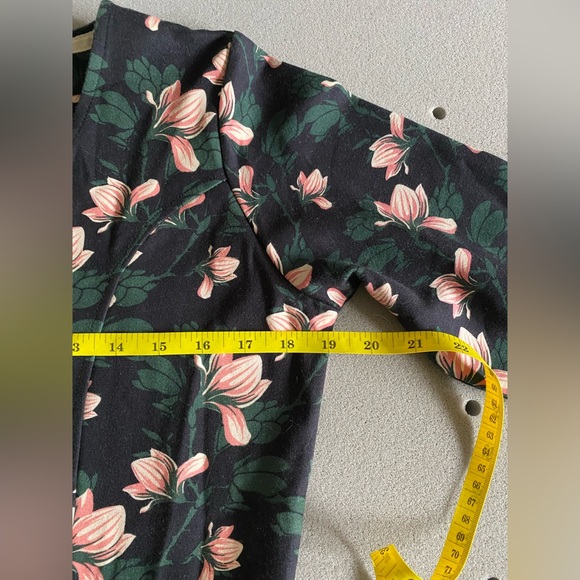 Four Funky Flavours Fitted Magnolia Dress - Picture 14 of 14